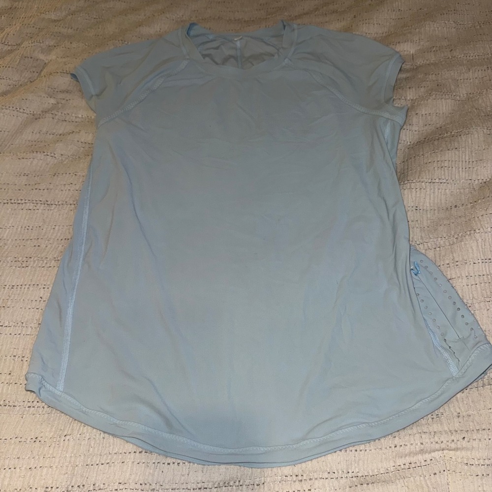 Lululemon Sculpt Short Sleeve Training Shirt Light Blue Mesh Vent Crew Neck